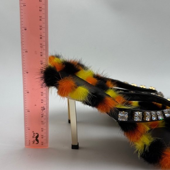 I am Jennifer le zsa zsa fuzzy heels orange black size 10 - Picture 4 of 6